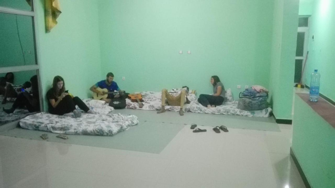 Gondar Backpackers Ostello Esterno foto