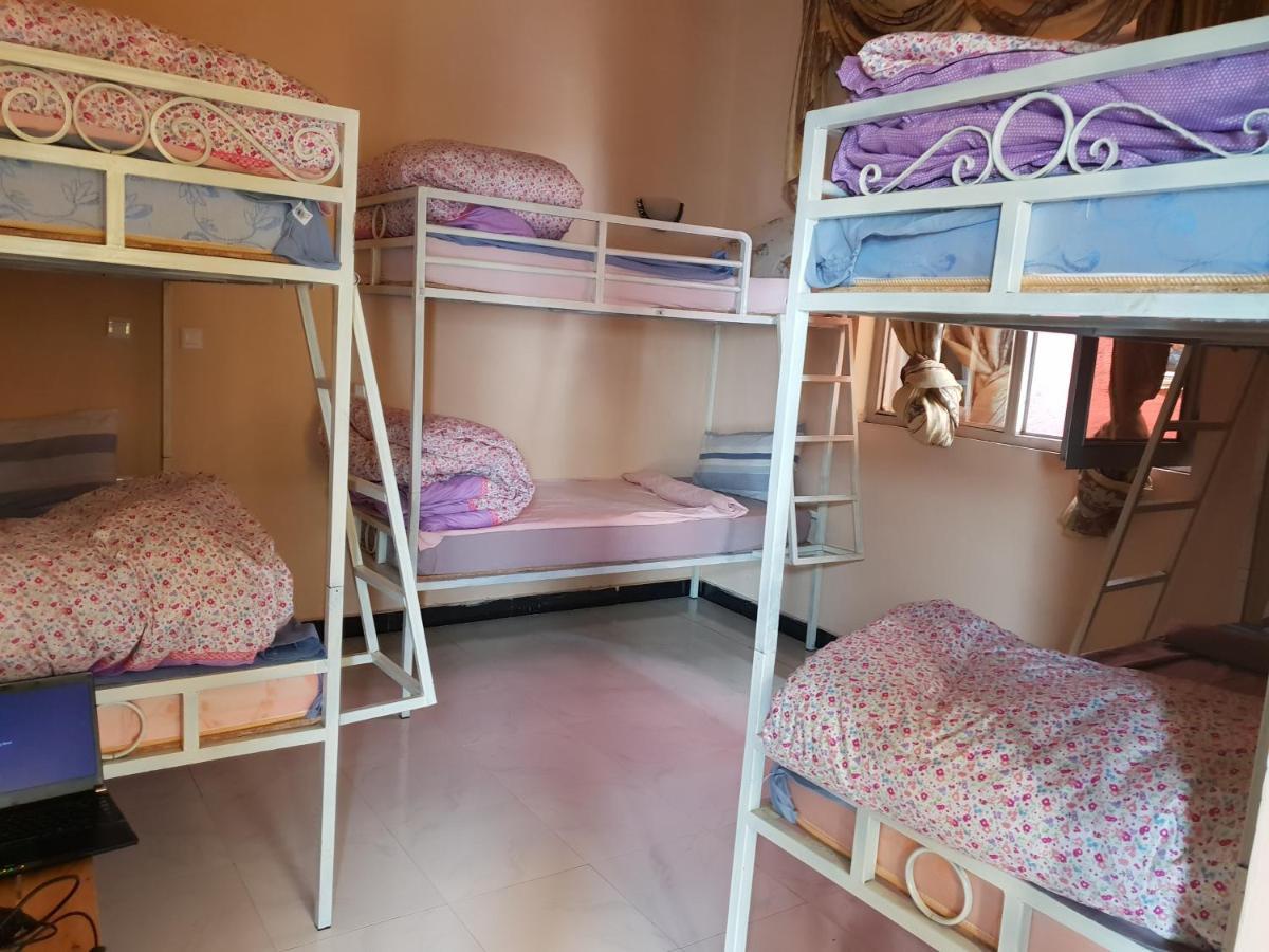 Gondar Backpackers Ostello Esterno foto